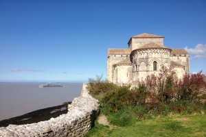 Talmont sur Gironde - Eglise Sainte Radegonde